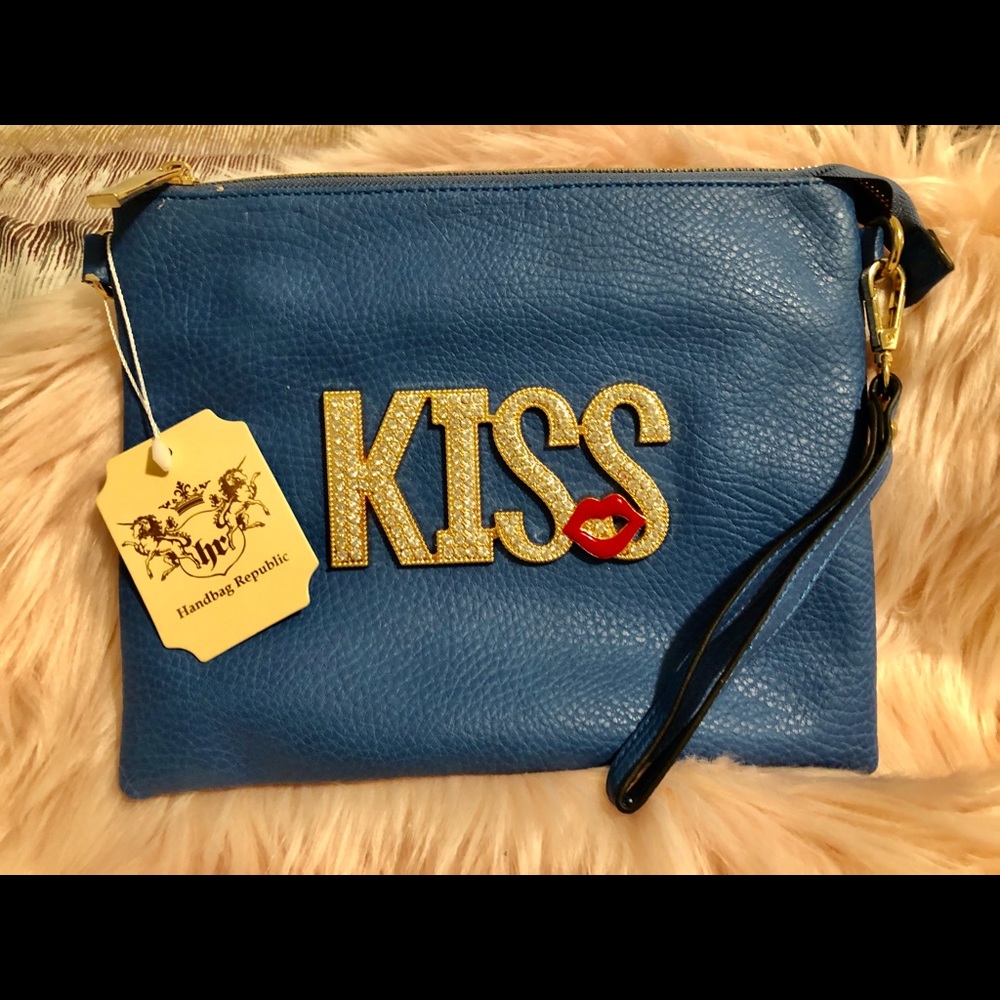 Women’s blue extra large wristlet